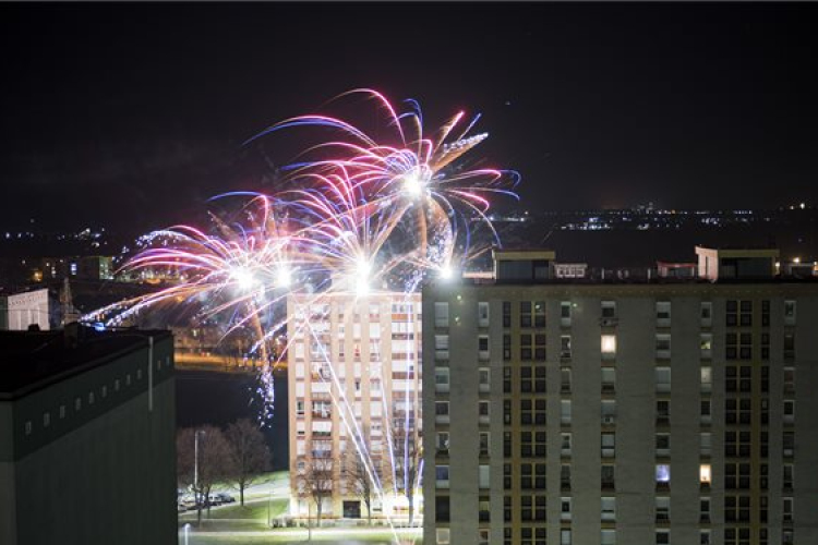 Több mint ötven tüzet okoztak a tűzijátékok