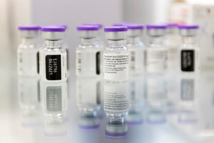 Megérkezett az újabb gyerekvakcina-szállítmány