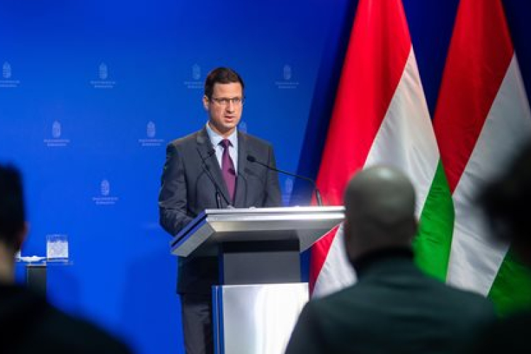 Gulyás Gergely: Magyar Péter első miniszterelnöki megszólalása komoly kétséget ébresztett