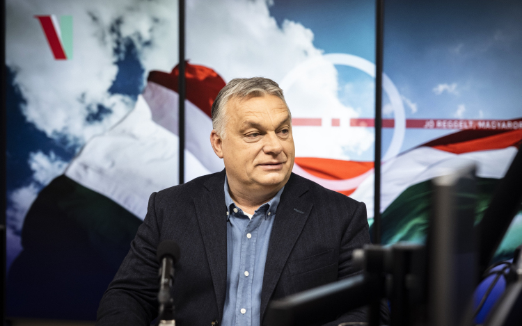 Újabb családtámogatásokat jelentett be Orbán Viktor