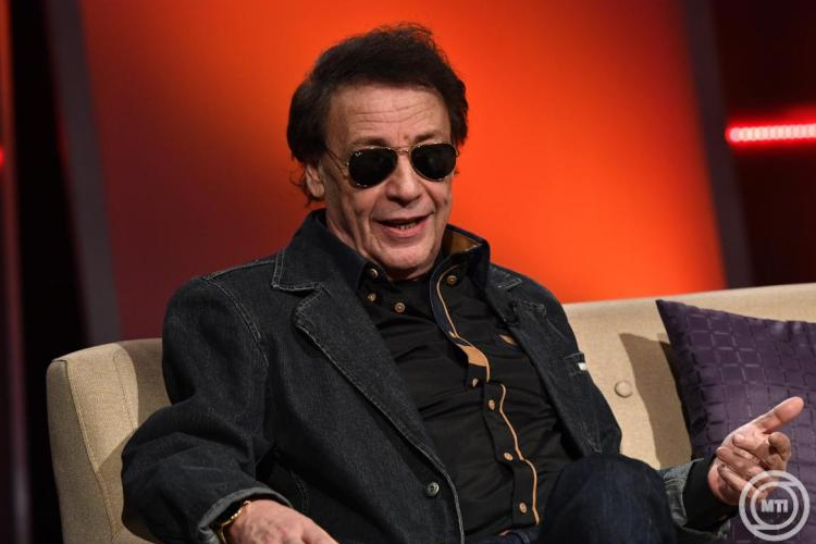 Elhunyt Fenyő Miklós